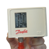 پرشر کنترل دانفوس KP35